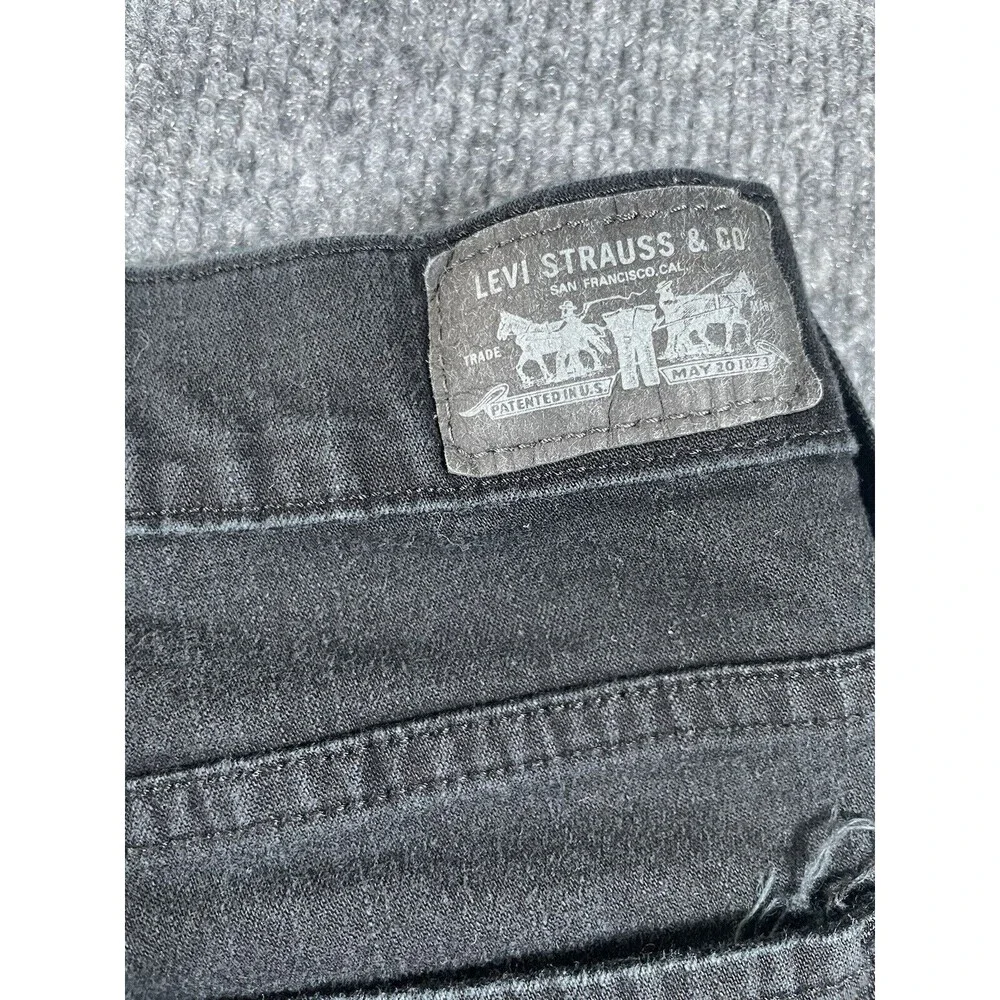 Levi's Jeans Women's 8 Black Cropped Baggy Loose Fit Pants - Picture 6 of 11